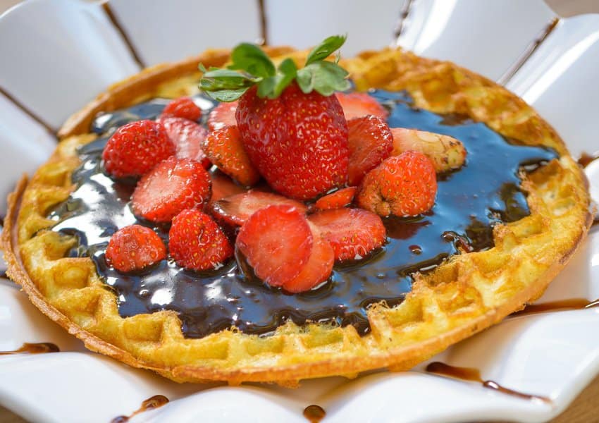 A Belini Café, a creperia Chez L´ami e a Apetitá Bistrô estão com Waffle maravilhosos, doces e salgados, para comemorar Dia Internacional do Waffle