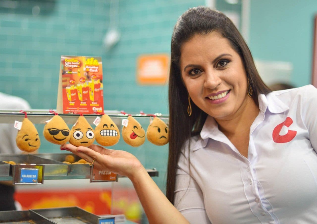 Carol Coxinhas chega a Brasília