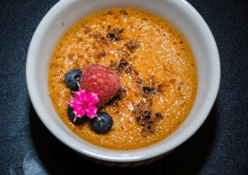 Receita de Crème Brulée de doce de leite para o dia dos pais