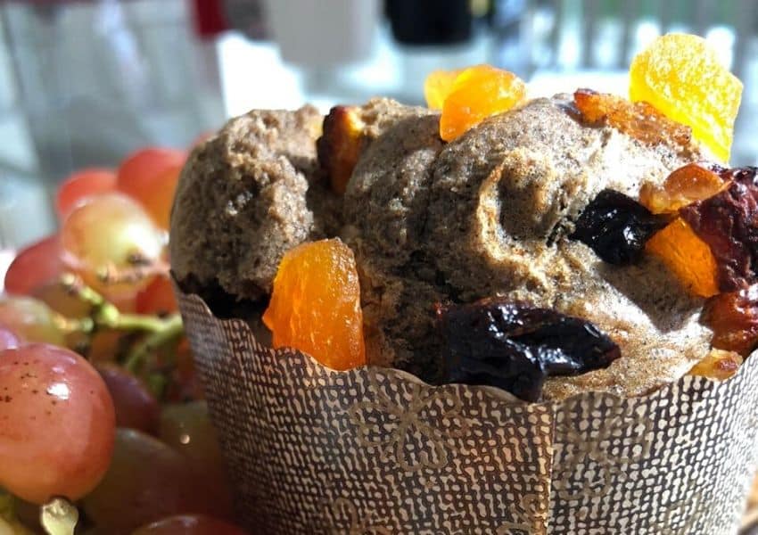 Chef Júlio César, do Ravenna Brasília, ensina a fazer panetone fit Receita não leva açúcar e é gluten free