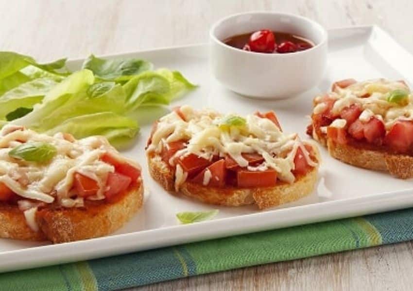 Aprenda preparar a famosa Bruschetta Napolitana