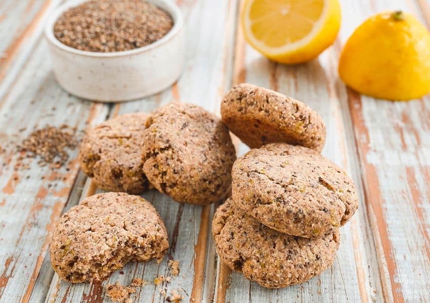 Aprenda fazer o cookie de limão com chia