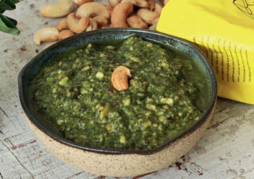 Nutricionista ensina receita de pesto simples e nutritivo