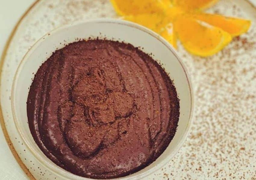 Mousse de chocolate com laranja