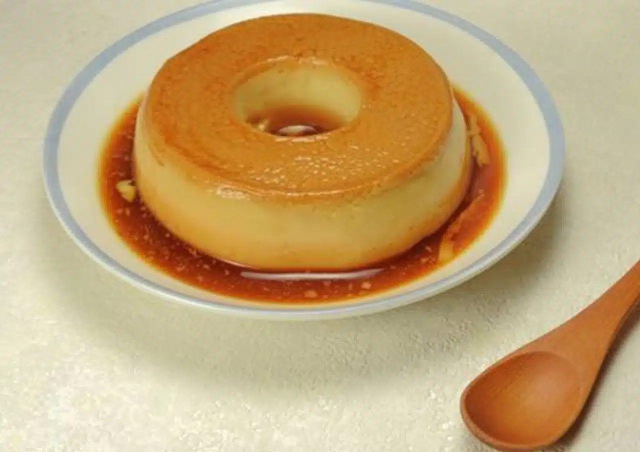 Aprenda fazer o pudim de laranja da roça