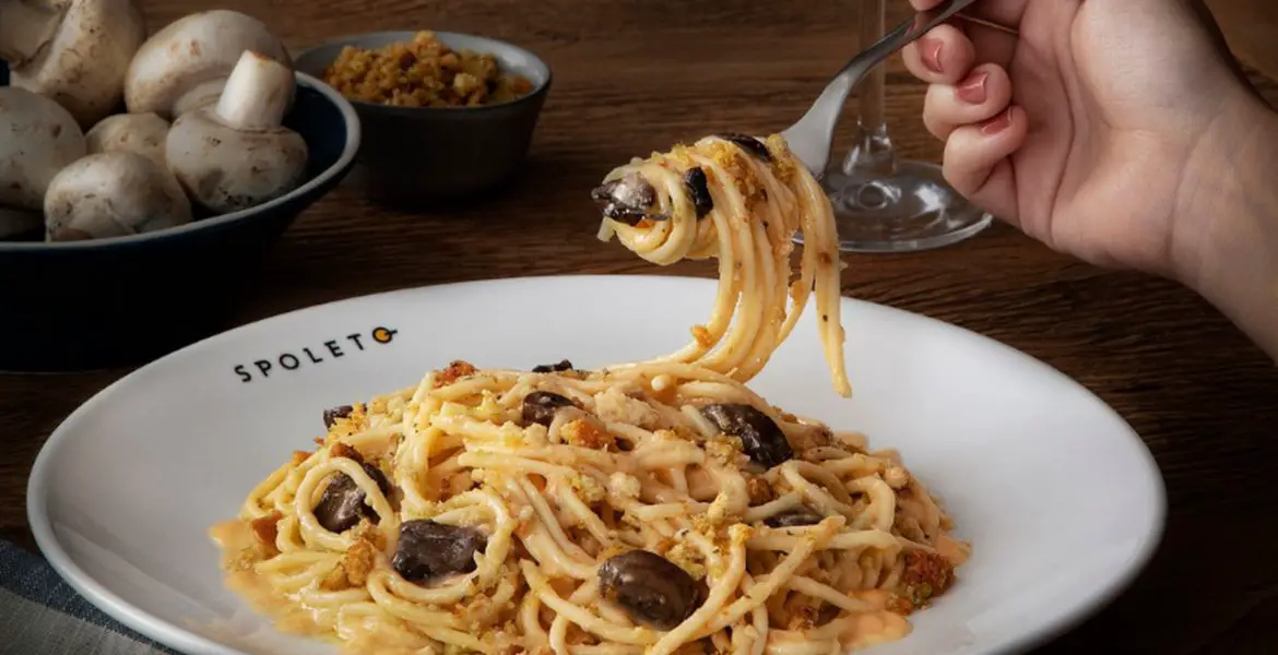 Duelo de massas: agosto é o mês do Spaghetti Mare e Monti no Spoleto