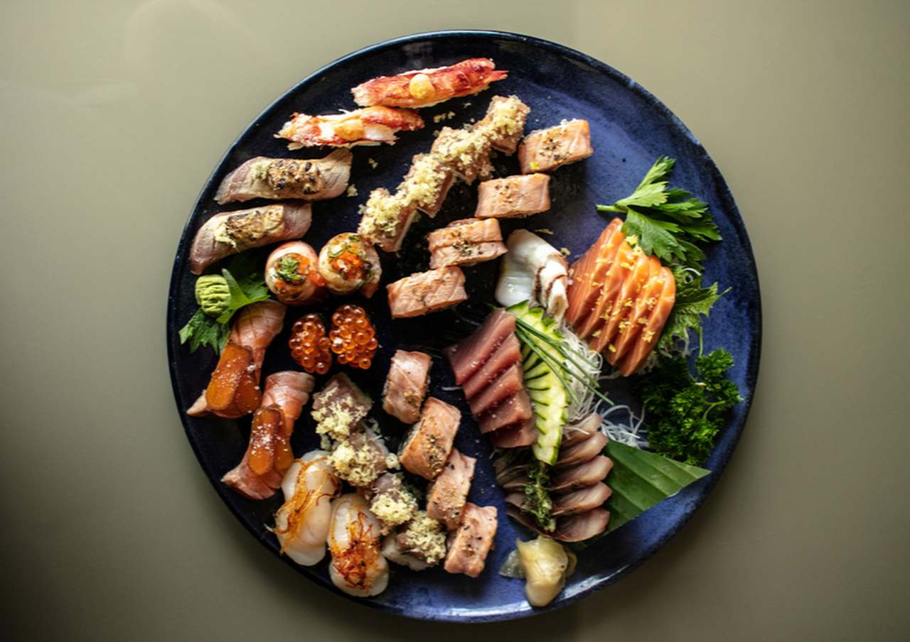 Kawa comemora um ano e apresenta novo chef Carlos Watanabe comanda o Sushi Kiyo, um dos mais emblemáticos restaurantes japoneses de São Paulo