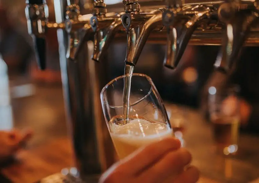 Amigos lançam fermentador para cerveja caseira com tecnologia inovadora
