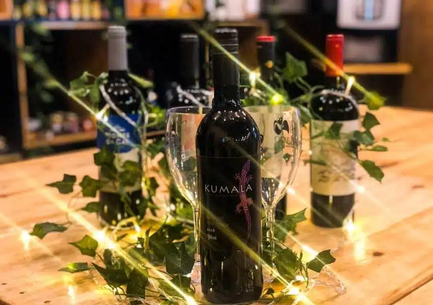 CW&Co: café, vinho e gastronomia em espaço integrado em Brasília Dose dupla de espumante e show no espaço CW&Co