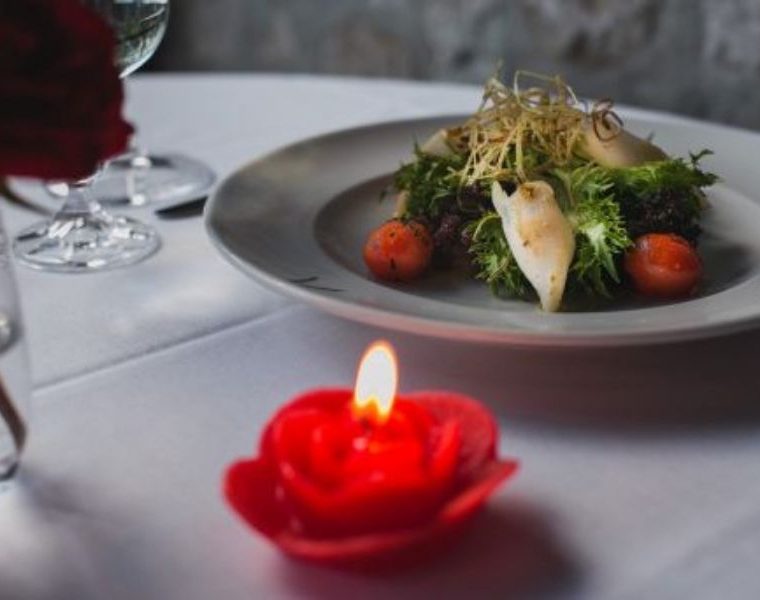 A casa italiana preparou opções de entrada, pratos principais e sobremesa para que os clientes possam curtir a data com refeições românticas e práticas. As encomendas estão abertas