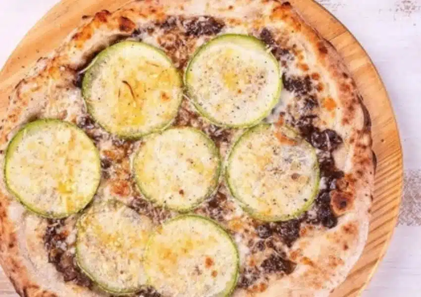 Pizza Funghi Zucchini