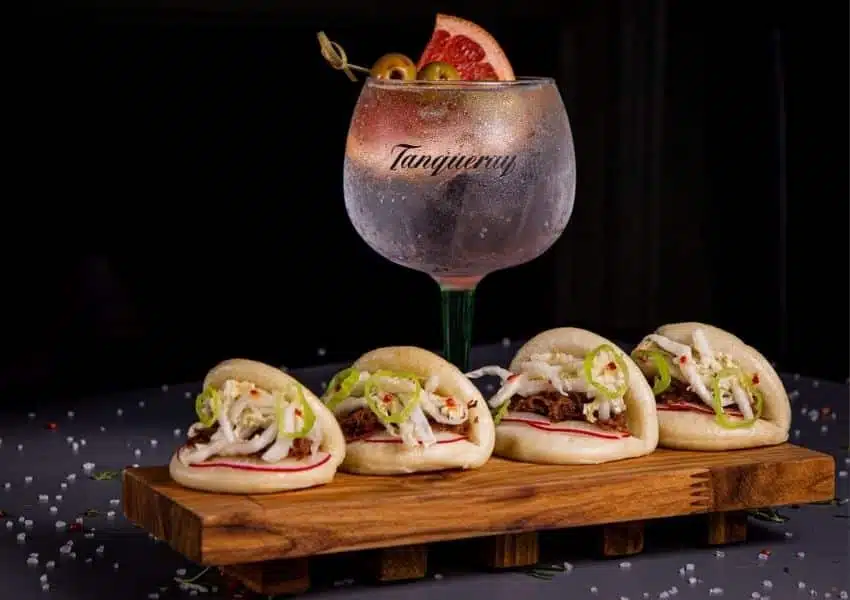 Southside: gastrobar de cozinha contemporânea na Asa Sul de Brasília Southside lança cardápios personalizados para confraternizações