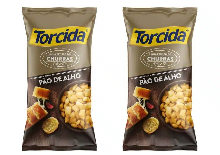 Embalagem do petisco Torcida sabor pão de alho, novo lançamento da linha Petisco do Churras da PepsiCo