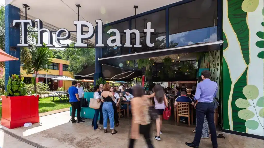 The Plant: cozinha natural, orgânica e sustentável em Brasília The Plant: cozinha natural, orgânica e sustentável em Brasília